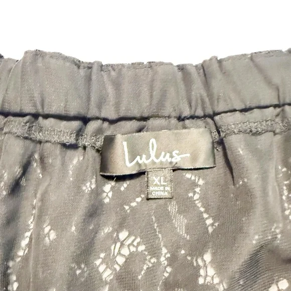Lulu’s Ethereal View Black Lace Off-the-Shoulder Top size XL - Picture 4 of 10